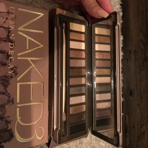 Urban decay Naked Pallets